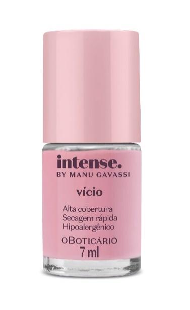Produtos de higiene pessoal em cima
Descrição gerada automaticamente com confiança média